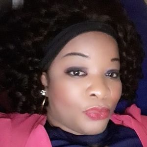 Meet your Posher, Edith